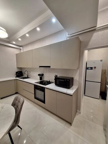 Продажа квартир: 2 комнаты, 63 м², Элитка, 2 этаж, Дизайнерский ремонт