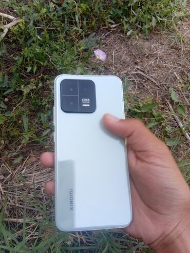 игровые телефоны до 20000: Xiaomi, 13, Колдонулган, 256 ГБ, түсү - Жашыл, 2 SIM