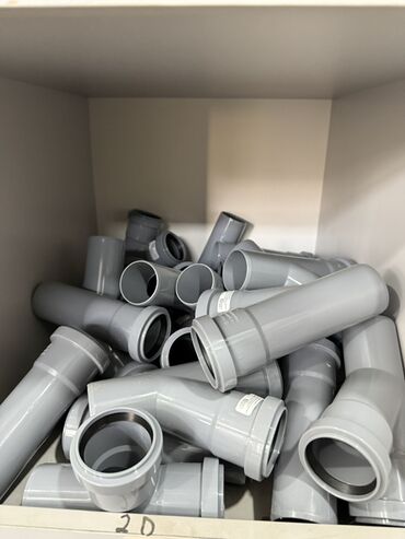 фитинги для пластиковых труб: Канализационные ПВХ-фитинги серого цвета - Тип: раструбные фитинги