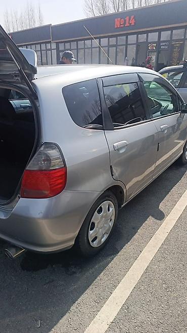Honda: Honda Fit: 2003 г., Вариатор, Бензин, Хэтчбэк — 1