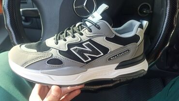хороший мужской костюм: Эркектердин кроссовкасы, 41, New Balance, Жаңы, Акысыз жеткирүү, Акылуу жеткирүү lalafo.kg да хороший мужской костюм: Эркектердин кроссовкасы, 41, New Balance, Жаңы, Акысыз жеткирүү, Акылуу жеткирүү
