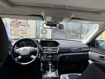 mercedes 220: Mercedes-Benz E 200: 1.8 l | 2009 il Sedan — 8