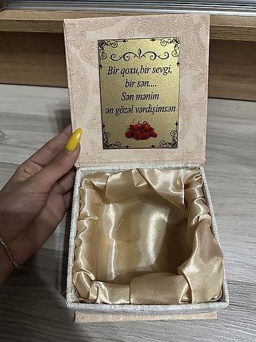 kiton: Ətir qabı zərlidir — 1