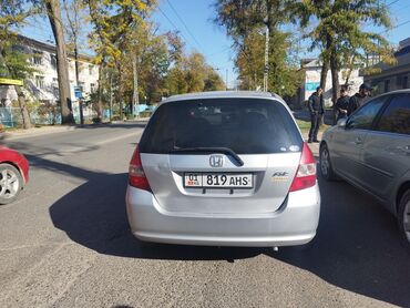 Honda: Honda Fit: 2002 г., 1.3 л, Автомат, Бензин, Хэтчбэк