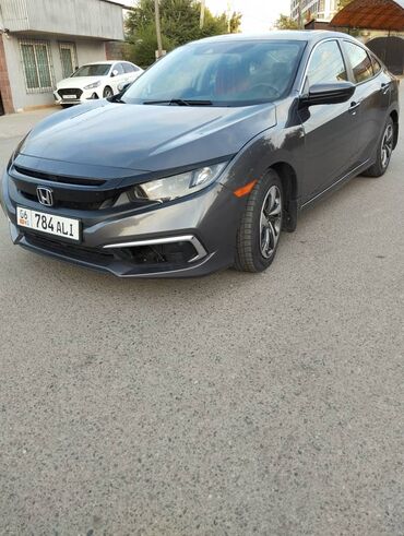 Honda: Honda Civic: 2019 г., 2 л, Автомат, Бензин, Седан