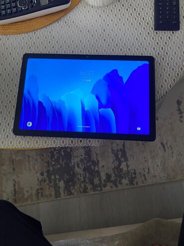 Samsung: Samsung Galaxy Tab A7 planşeti, gündəlik istifadə üçün idealdır. Geniş