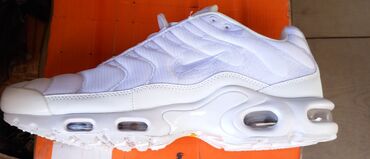 Patike i sportska obuća: NIKE AIR MAX PLUS TN, Supreme White 41-46