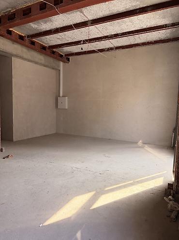 Аренда помещений свободного назначения: Коммерческое помещение свободной планировки - Просторный зал с — 2