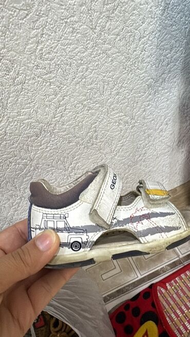 Tuflilər: Qadın və qız ayaqqabıları dəsti 1) Qız uşağı üçün Mary Jane üslubunda — 10