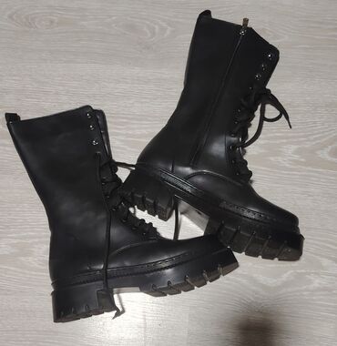 salonke sa cirkonima: Ankle boots, 39