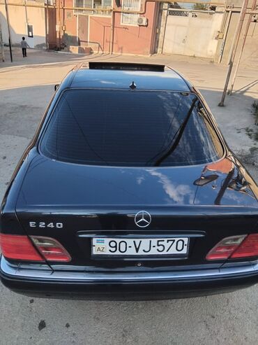 куплю mercedes: Mercedes-Benz E 240: 2.4 l | 1998 il Sedan