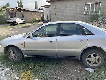 боковая: Audi A4: 1997 г., 1.8 л, Автомат, Бензин, Седан — 2