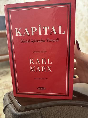 Kitablar və jurnallar: Karl Marks-Kapital kitabı
İdeal vəziyyətdə — 1