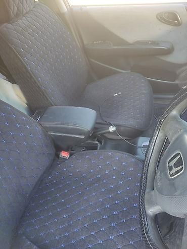 карапка на фит: Honda Fit: 2002 г., 1.5 л, Автомат, Бензин, Хэтчбэк — 8