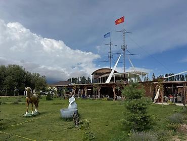 джой коляска: 🏡Уютный коттедж для комфортного отдыха . 📍Сары-Ой Asia Palace ✨Для — 8
