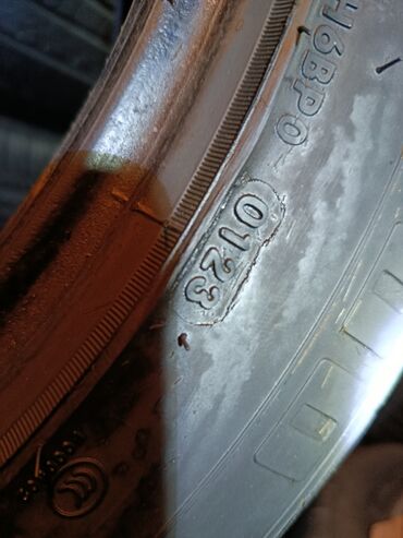 Təkərlər: İşlənmiş Şin Annaite 215 / 55 / R 16 — 11