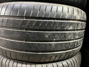 бел шина: Шины 305 / 40 / R 20, Лето, Б/у, 1 шт, Легковые