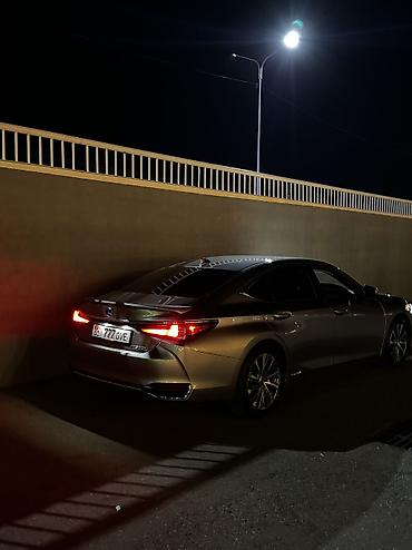 Lexus: Lexus ES: 2020 г., 2.5 л, Автомат, Гибрид, Седан — 2