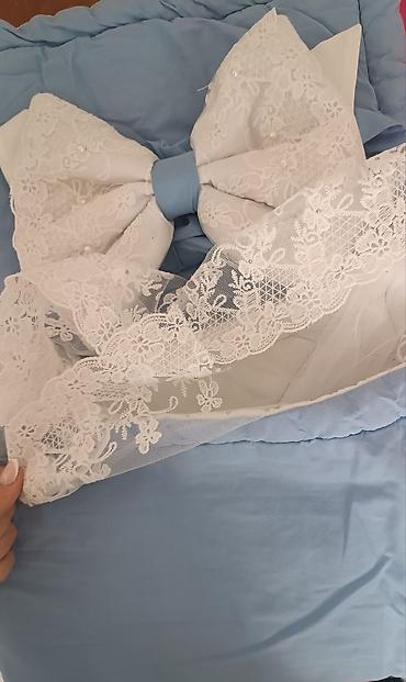 korpe geyimleri: Mavi rəngli körpə bələy dəsti – krujeva detalli.Xestexana cixisi ve — 2