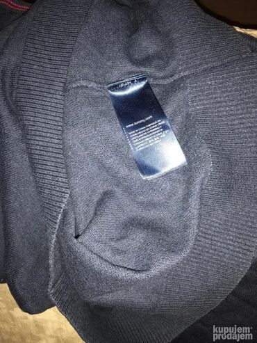 Džemperi: Original Tommy Hilfiger dzemper L / 3 komada Pima Cotton - Casmear na lalafo.rs — 4 Džemperi: Original Tommy Hilfiger dzemper L / 3 komada Pima Cotton - Casmear — 4