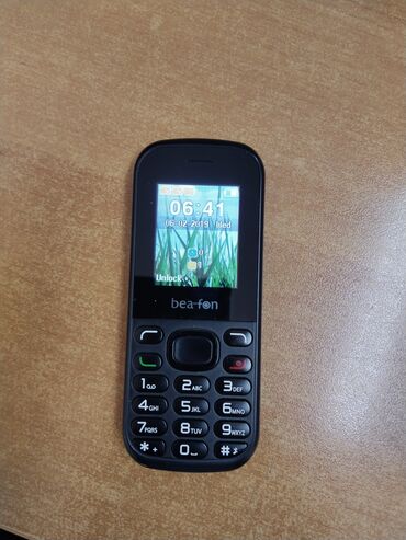 купить мобильные телефоны оптом: Мобильный телефон Bea Fon c70, куплен в Европе. Языки системы