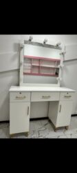 perforator satisi: Б/у, Стол для макияжа