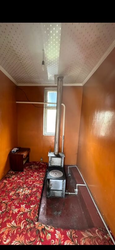 дом кайында: 75 м², 3 комнаты, Парковка, Сарай, Забор, огорожен