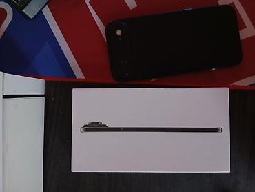 Apple iPhone: Qara, Face ID — 11