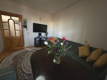 Köhnə tikili: Bakı, 1 otaqlı, Köhnə tikili, m. Həzi Aslanov, 41 kv. m -da lalafo.az — 2 Köhnə tikili: Bakı, 1 otaqlı, Köhnə tikili, m. Həzi Aslanov, 41 kv. m — 2