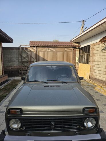 мерседес сапог грузовик: ВАЗ (ЛАДА) 4x4 Нива: 2000 г.