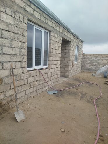 Həyət evləri və villaların satışı: 4 otaqlı, 110 kv. m, Təmirsiz — 1