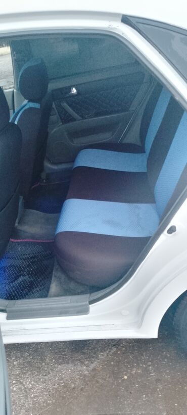 Daewoo: Daewoo Gentra: 1.5 l | 2014 il Sedan — 10