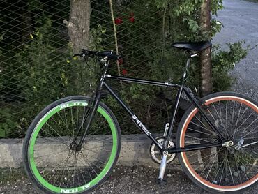 детские велосипеды недорого: Шоссейный велосипед. 28 размер колес,работает отлично. Ходовое хорошее