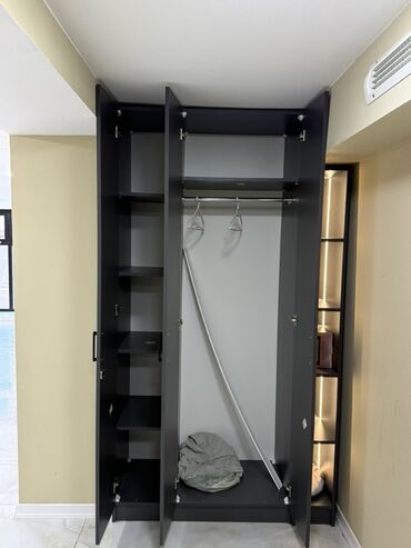 Salon, tibbi mebel dəsti: Gözəllik studiyası üçün mebel dəsti Tərkib: - Resepsiyon masası — 9