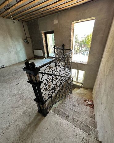 Pilləkən məhəccərləri: Metal EN MMC olaraq istədiyiniz forma və ölçüde demir işlerinin — 9