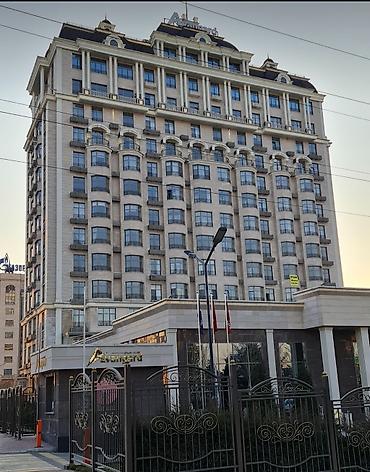 Долгосрочная аренда квартир: 3 комнаты, Риэлтор, Без подселения, С мебелью полностью — 16