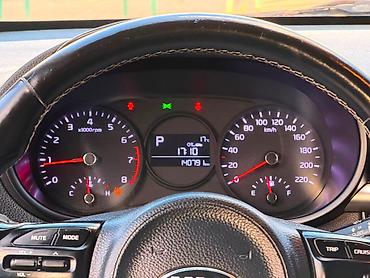 moning: Kia Picanto: 2017 г., 1 л, Автомат, Бензин, Хэтчбэк — 4