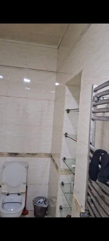 Həyət evləri və villaların satışı: Ikimərtəbəli həyət evi - Plan: 2 mərtəbə, geniş eyvanlı və pilləkənli — 12