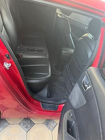 Hyundai: Hyundai Veloster: 2017 г., 1.6 л, Автомат, Бензин, Купе — 5