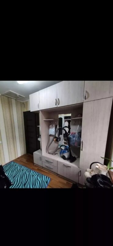 сдаю времянку без хозяина в бишкеке: 68 м², 3 комнаты, Парковка, Забор, огорожен