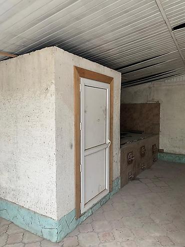 куплю дом вагон: 4 комнаты, 55 м², 2 соток, Бишкек, Восток-5 мкр Собственник — 10