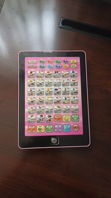 игрушечный планшет для рисования: Детский планшет, утюг работает от батареек. Каждая по 200с Набор "Три