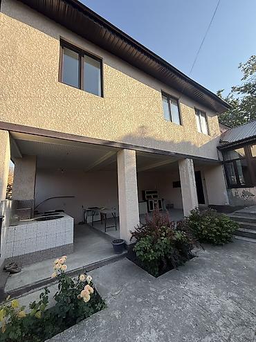 купить дачу в районе г бишкек: 4 комнаты, 200 м², 10 соток, Электричество, Горячая вода, Холодная вода — 2