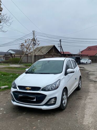 Chevrolet: Chevrolet Spark: 2018 г., 1 л, Автомат, Бензин, Хэтчбэк