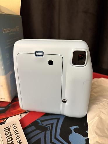 фотоаппарат смена: FUJIFILM instax mini SE — моментальная камера (цвет: Blue). Ни разу — 8