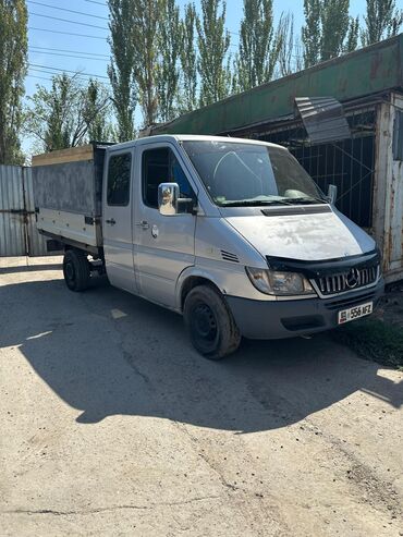 грузовые машины в лизинг: Жеңил жүк ташуучу унаа, Mercedes-Benz, Дубль, Колдонулган
