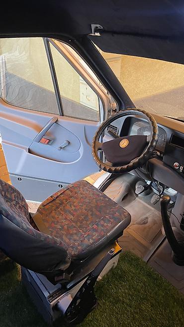 Mercedes-Benz: Mercedes-Benz Спринтер: 1996 г., 2.9 л, Механика, Дизель, Фургон — 12