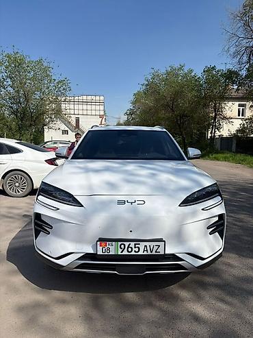 BYD: BYD Song Plus: 2024 г., Автомат, Гибрид, Кроссовер — 4