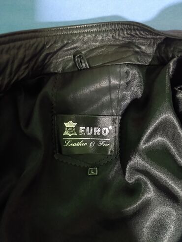 Koledžice: Ženska kožna jakna u biker stilu – crna - Materijal: prirodna koža — 8