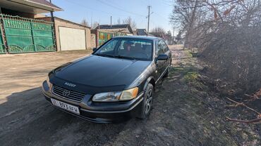 кровн тойота: Toyota Camry: 2001 г., 2.2 л, Автомат, Бензин, Седан